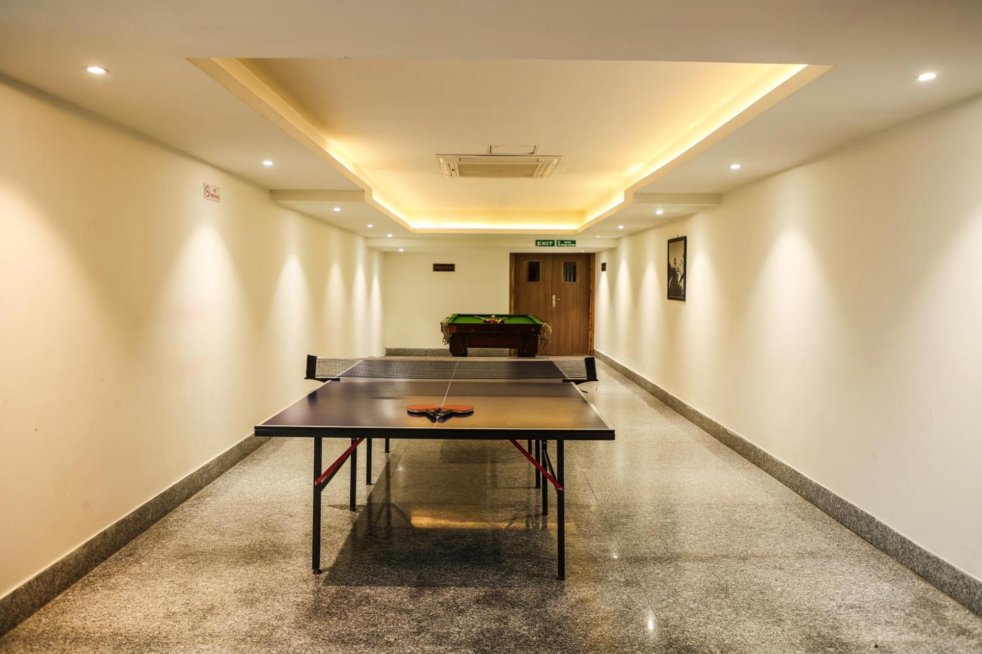 Ramada Plaza By Wyndham Lucknow Hotel Kültér fotó
