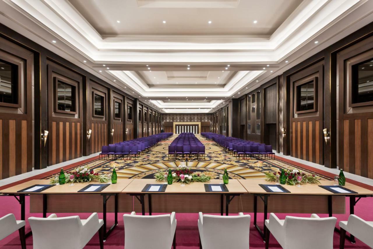 Ramada Plaza By Wyndham Lucknow Hotel Kültér fotó